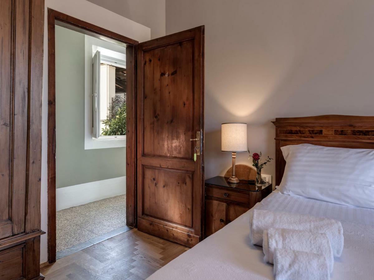 Tenuta Di Capezzana Bed & Breakfast Seano Exterior photo